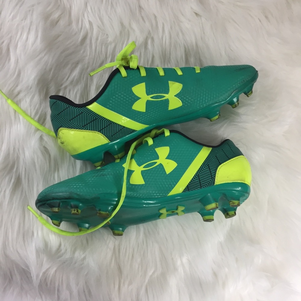 Under Armour Soccer Cleats Women’s 6.5